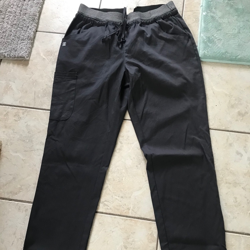 Scrub bottoms